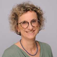 Portrait de Anne LAUNAY
